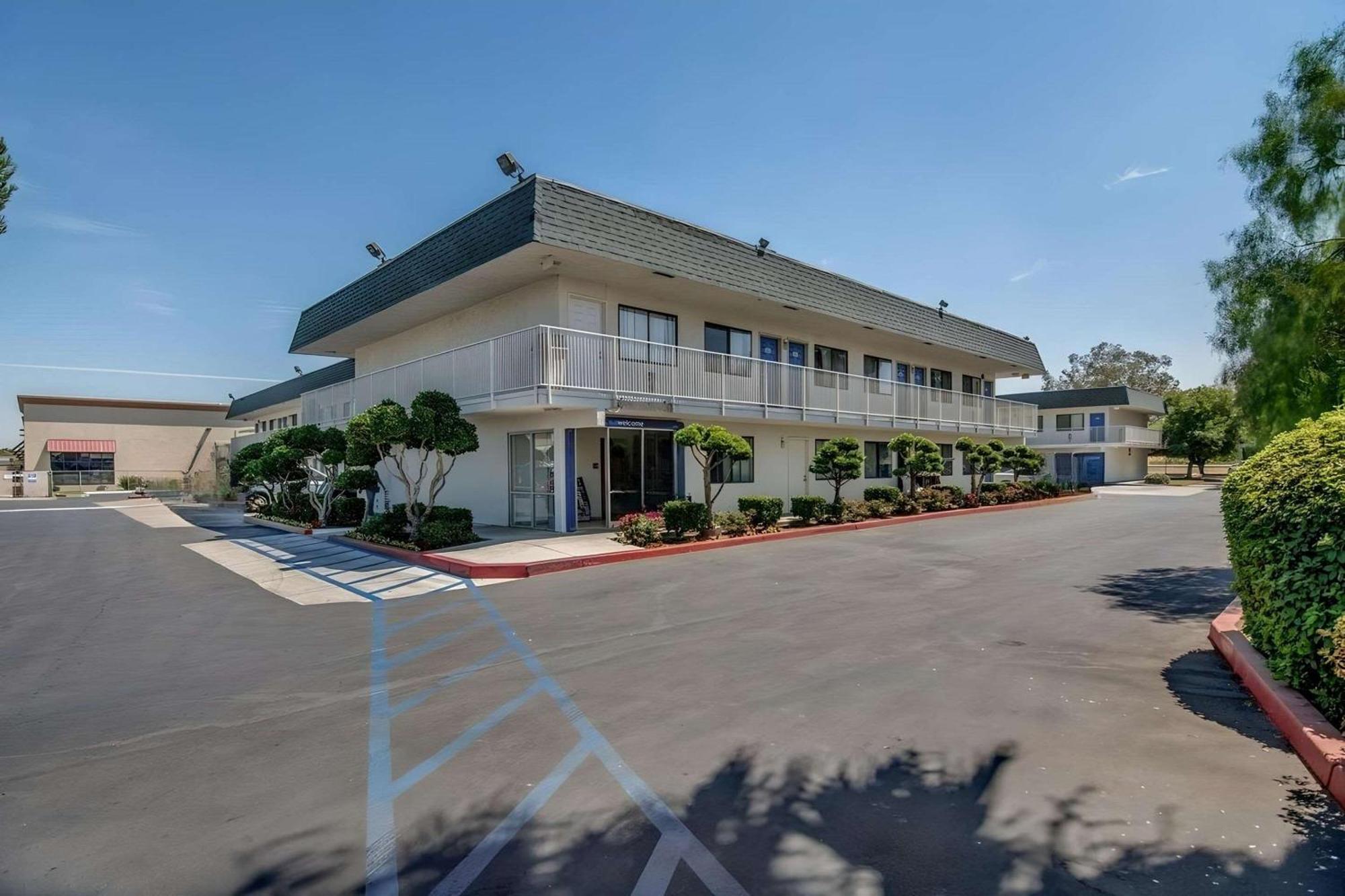 Park Inn By Radisson, Tracy Dış mekan fotoğraf