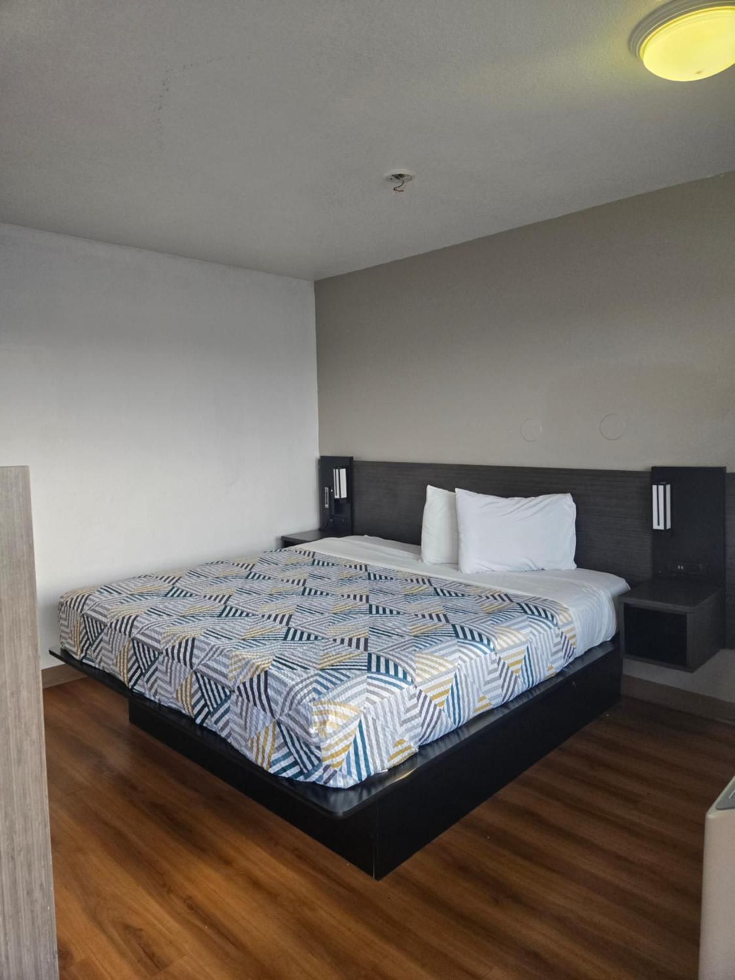 Park Inn By Radisson, Tracy Dış mekan fotoğraf